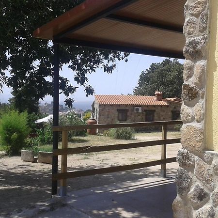 El Majano Pension Montánchez Buitenkant foto