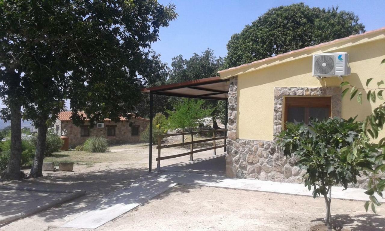 El Majano Pension Montánchez Buitenkant foto