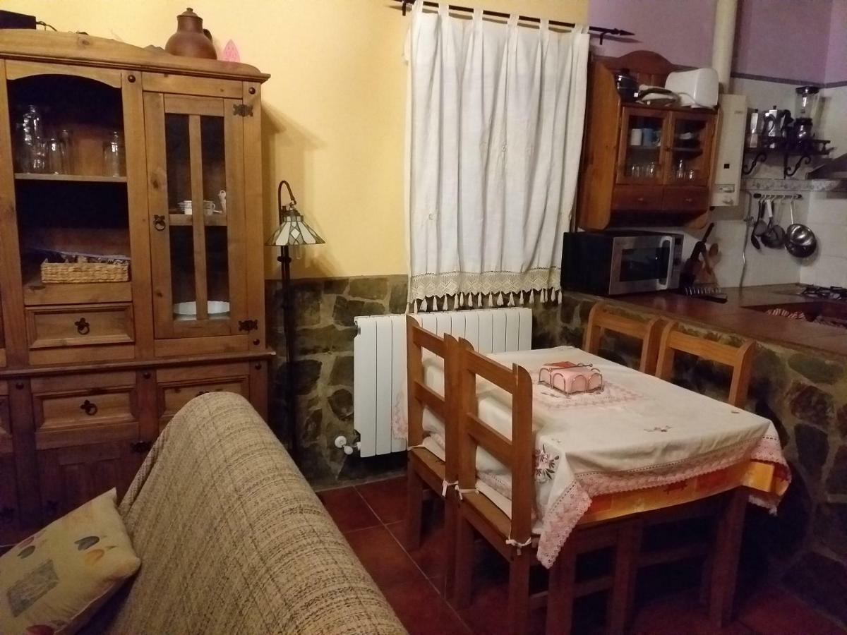 El Majano Pension Montánchez Buitenkant foto